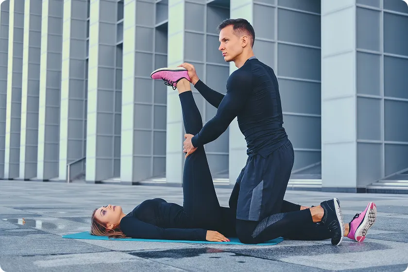 Men starting a gym workout routine using full body strength training basics.