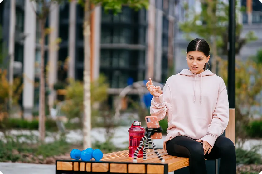 A woman choosing healthy foods while managing type 2 diabetes tired all time