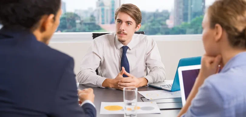 Doctor consultation about Depemokimab uses for asthma management